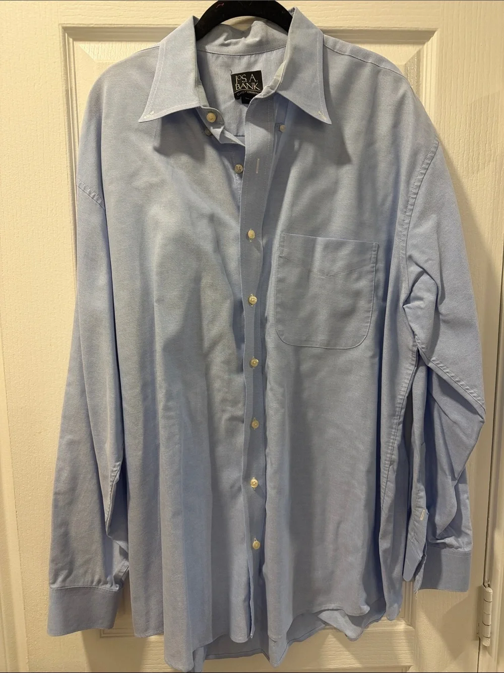 Jos. A. Bank Men's Light Blue Button-Up Dress Shirt XL
